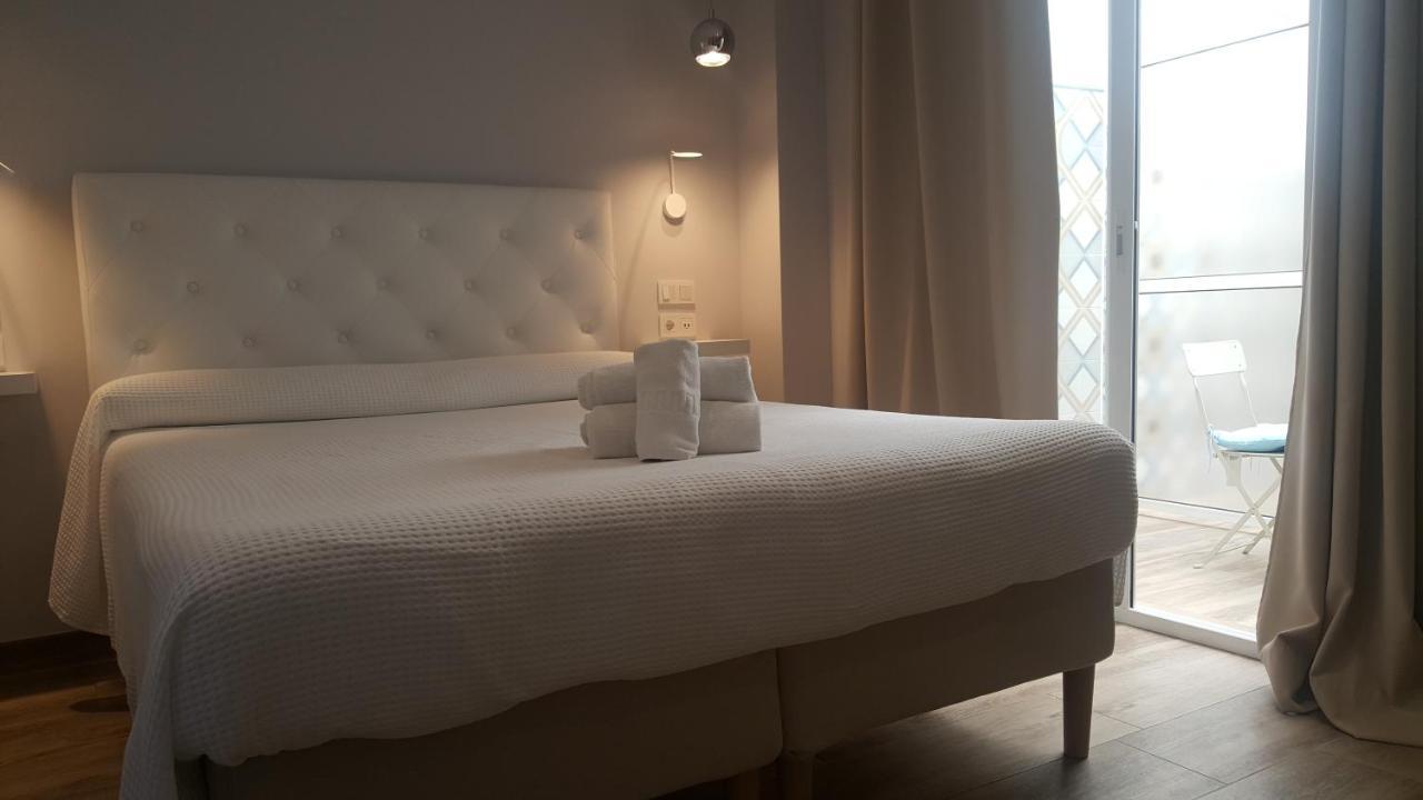Hostal La Ermita Nerja Εξωτερικό φωτογραφία