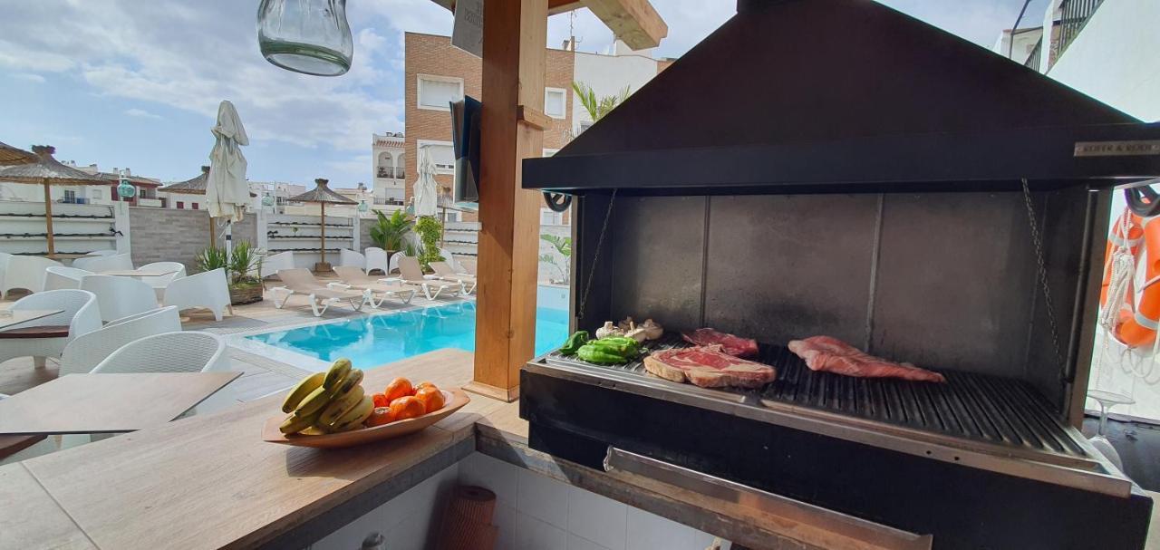 Hostal La Ermita Nerja Εξωτερικό φωτογραφία