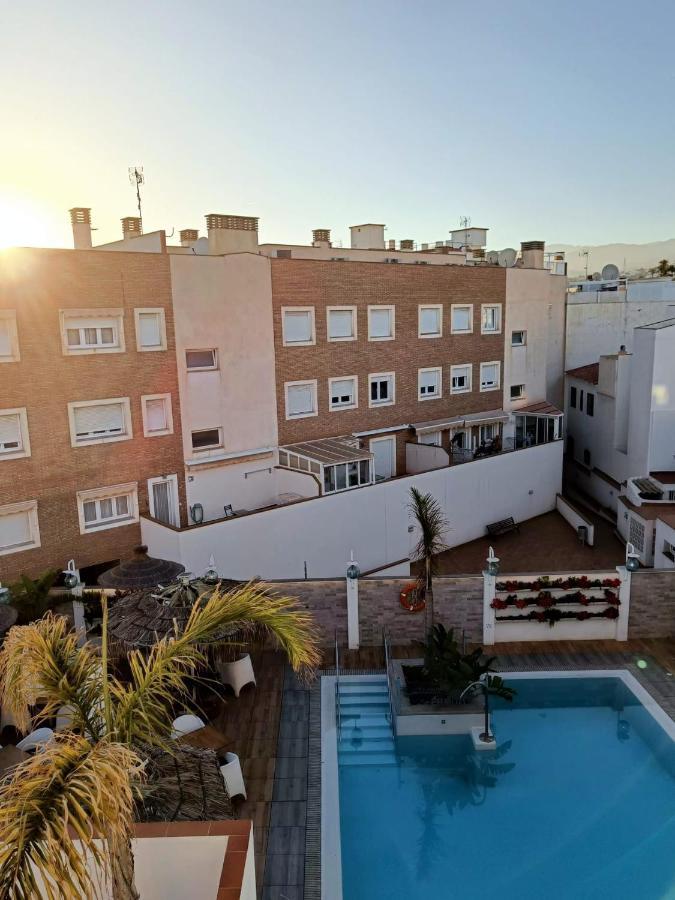 Hostal La Ermita Nerja Εξωτερικό φωτογραφία