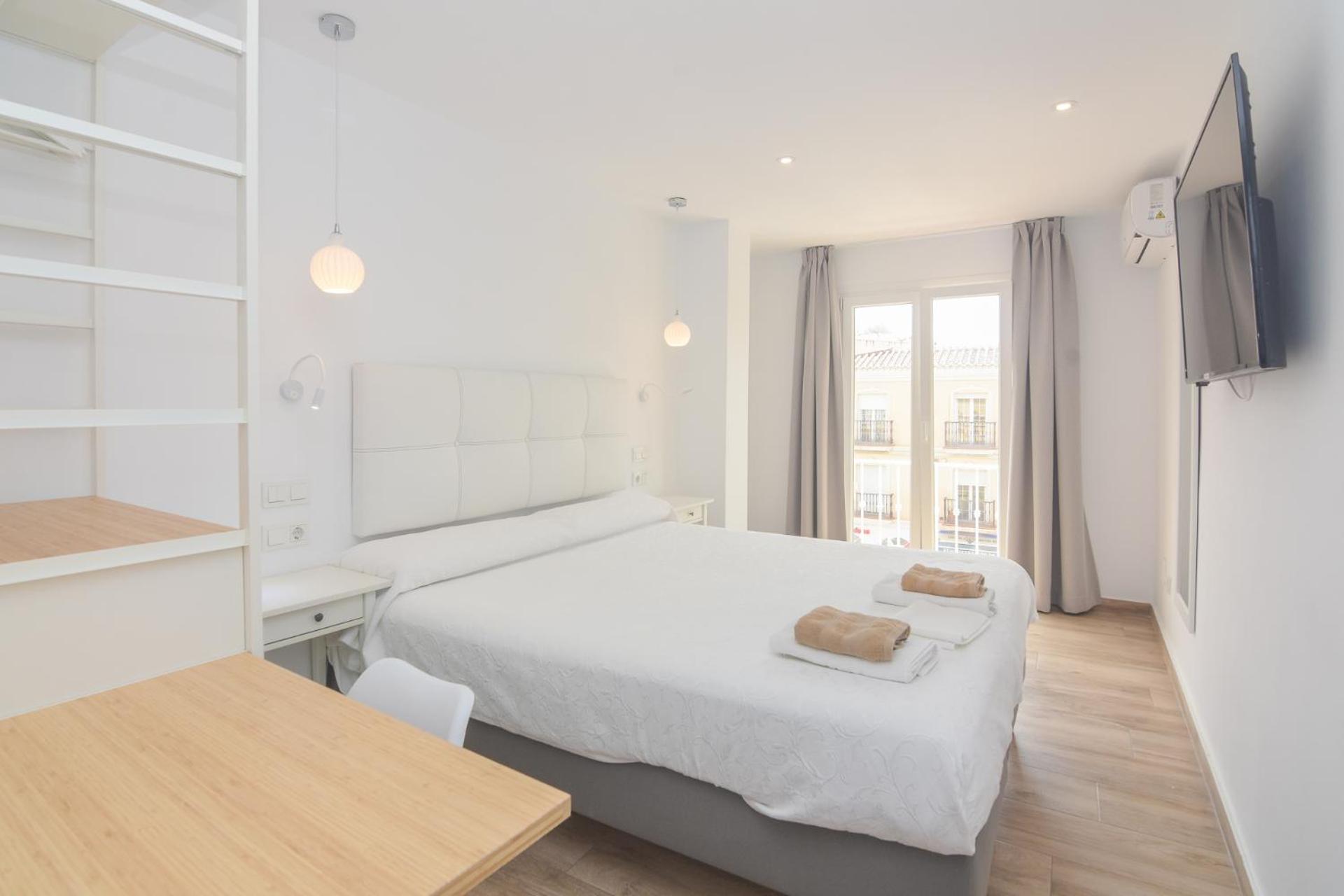 Hostal La Ermita Nerja Εξωτερικό φωτογραφία
