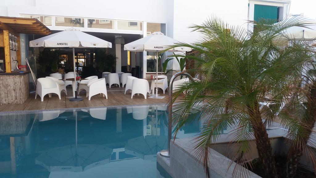 Hostal La Ermita Nerja Εξωτερικό φωτογραφία